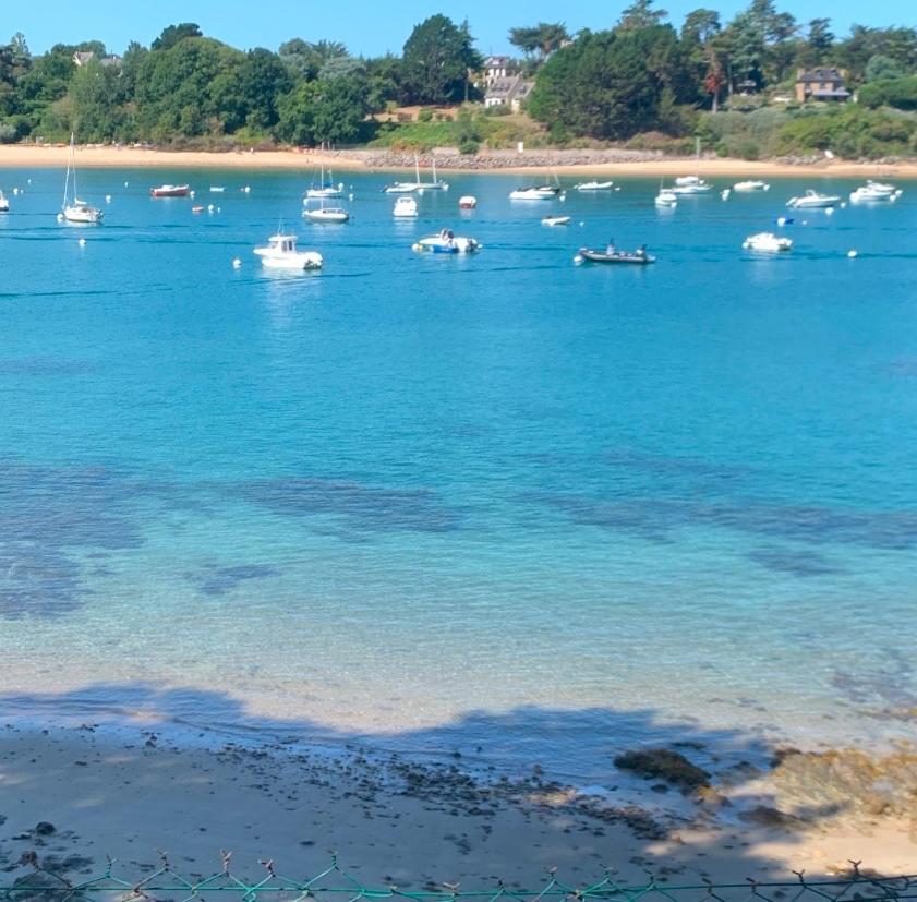 Magnifique Bas De Villa Deux Chambres Situe Pres Des Plages Et Du Golf Saint-Briac-sur-Mer ภายนอก รูปภาพ